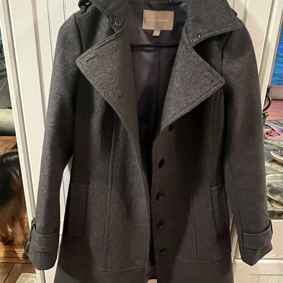 Banana Republic Dark Gray Women’s Peacoat - Picture 1 of 3